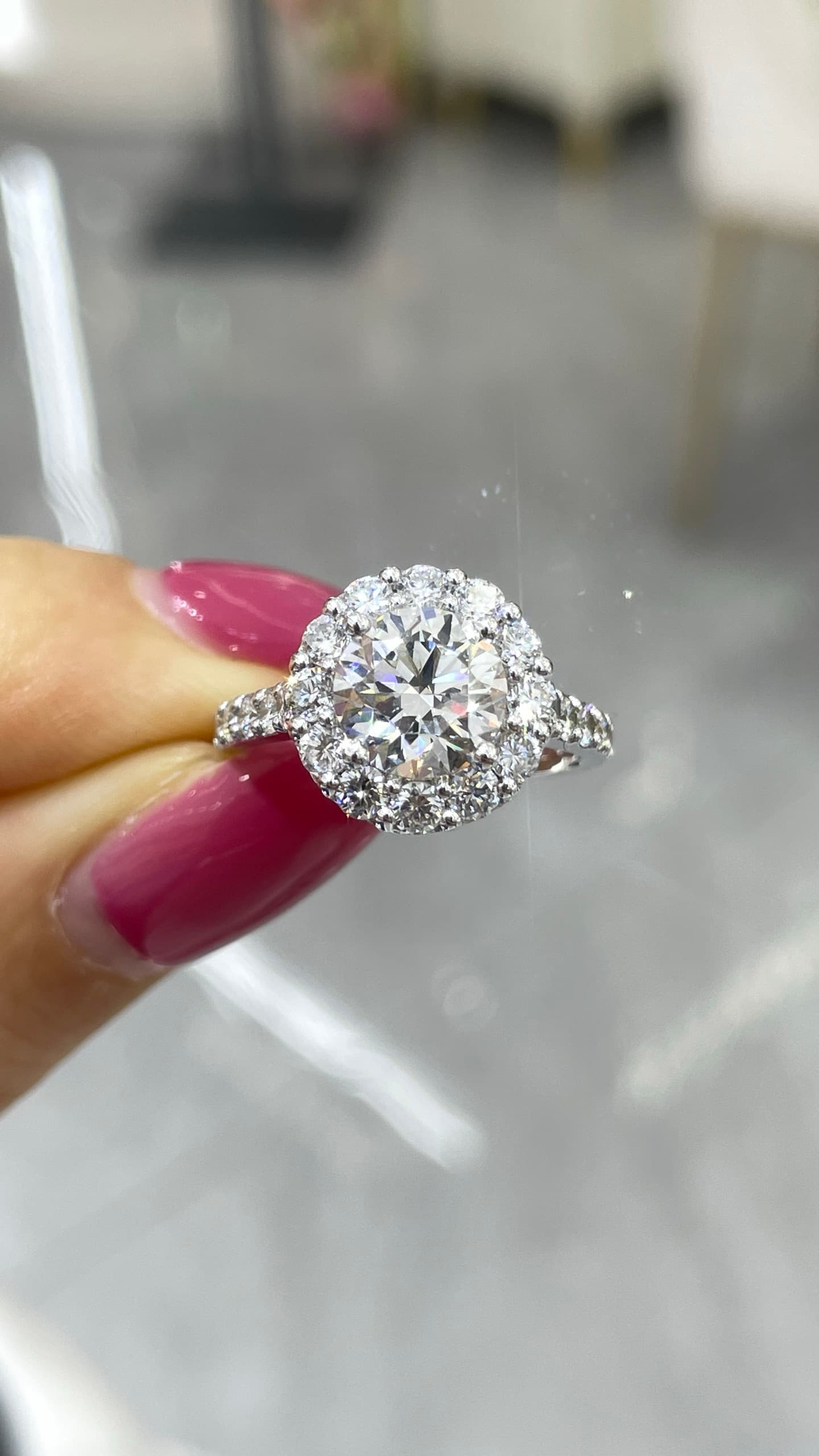 18K 金 1.5ct 鑽戒 - 視角 1