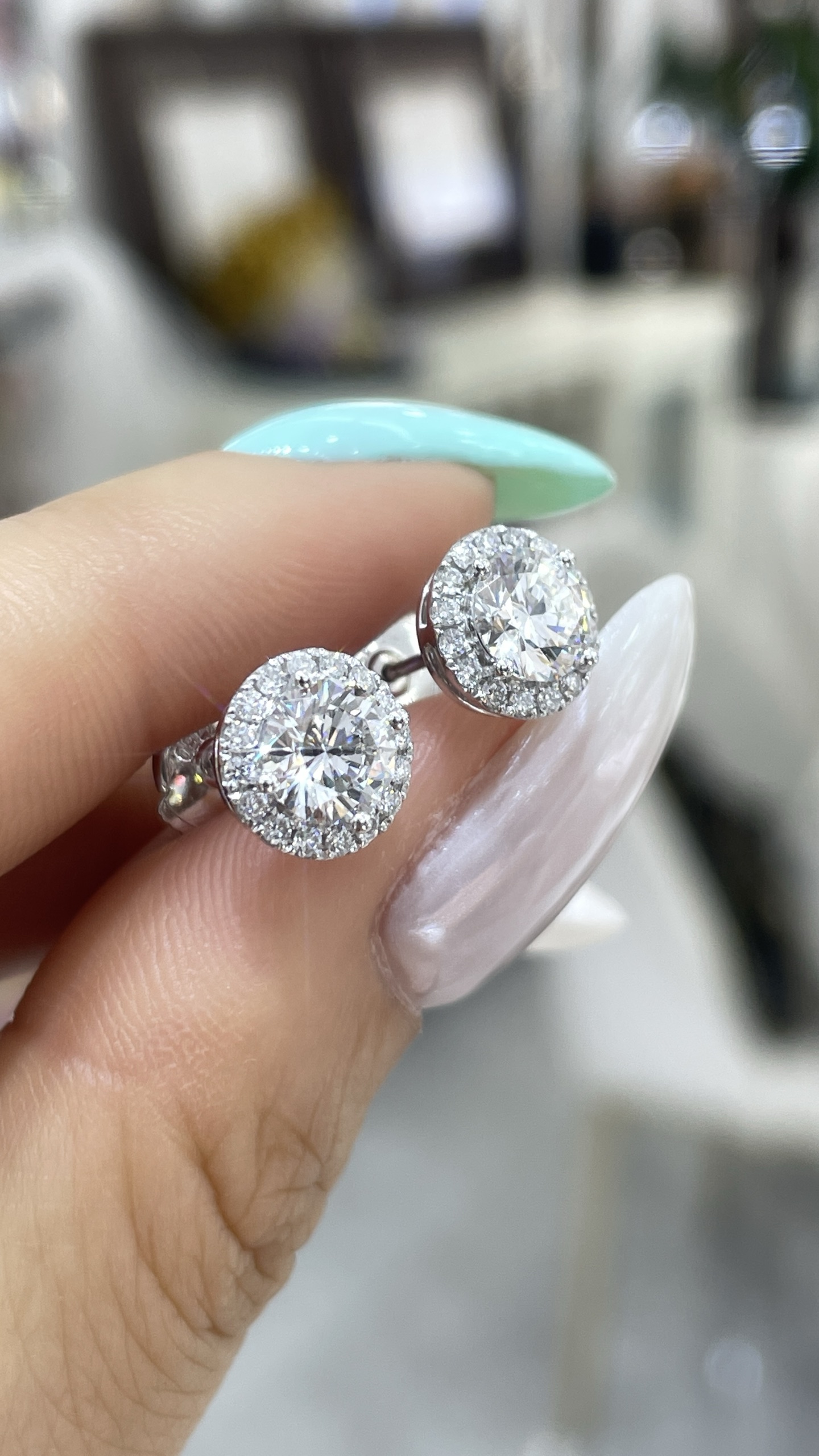 18K 白金耳釘